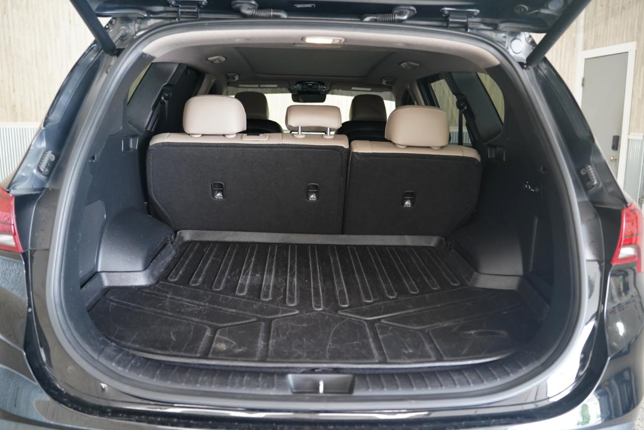 Hyundai Santa Fe Limited FWD 2023