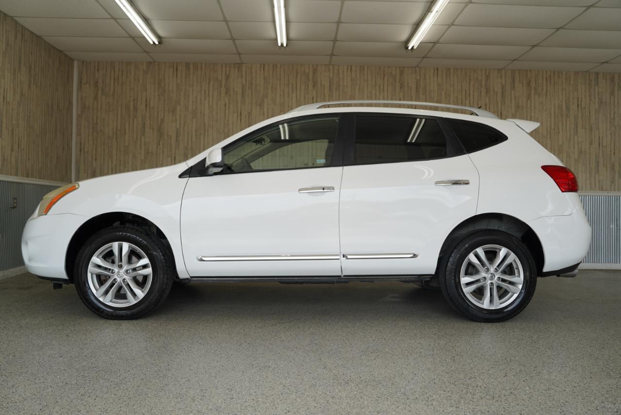 Nissan Rogue FWD 4dr SV 2013