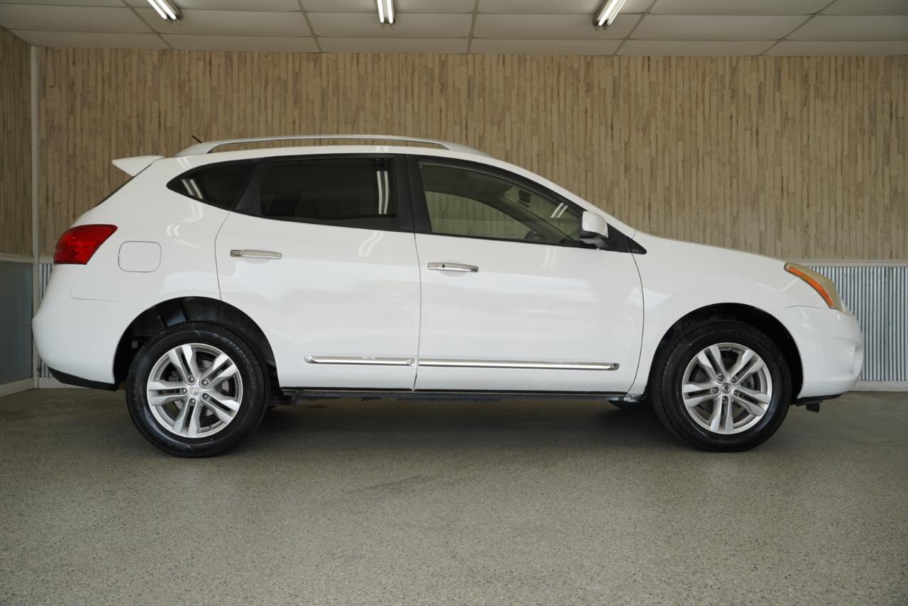 Nissan Rogue FWD 4dr SV 2013