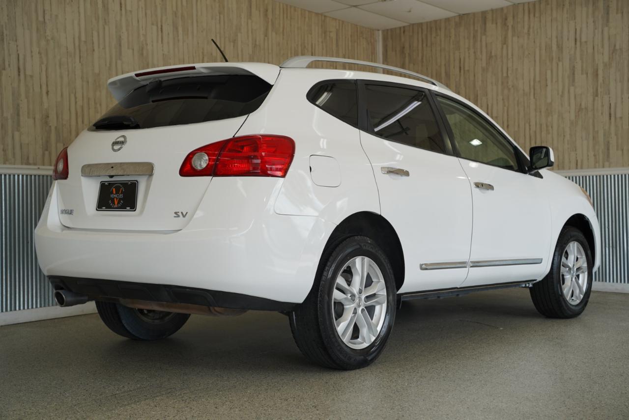 Nissan Rogue FWD 4dr SV 2013