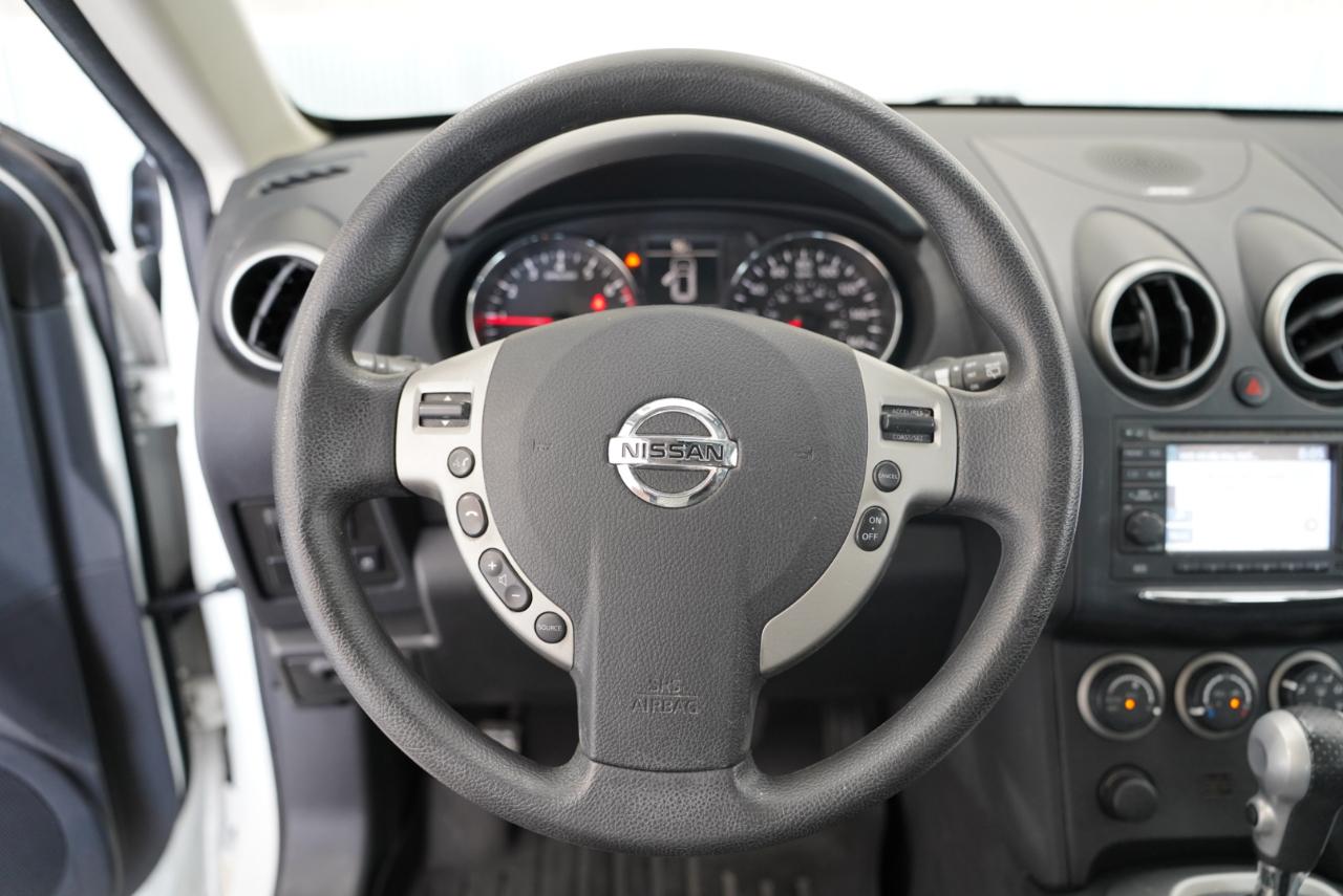 Nissan Rogue FWD 4dr SV 2013