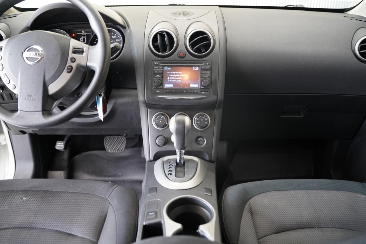 Nissan Rogue FWD 4dr SV 2013