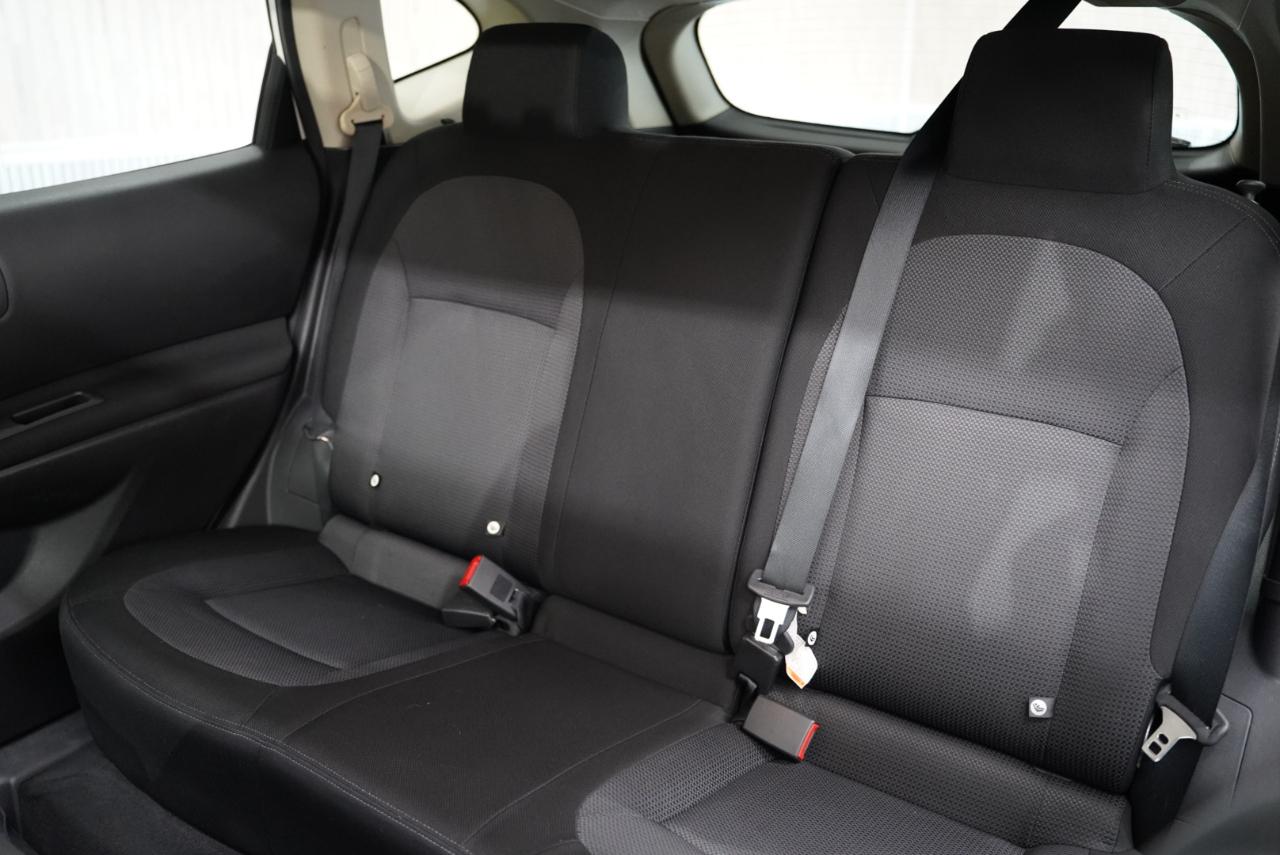 Nissan Rogue FWD 4dr SV 2013