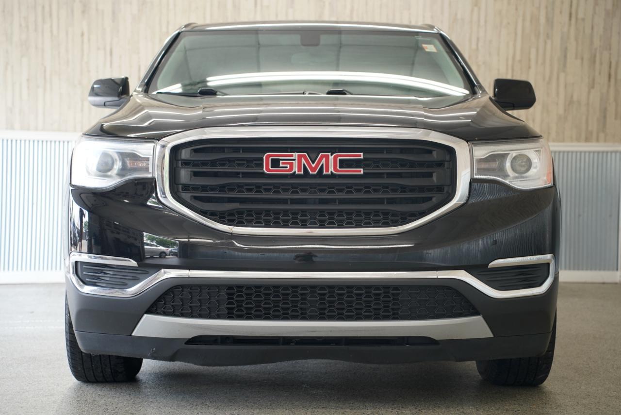 GMC Acadia FWD 4dr SLE w/SLE-1 2017