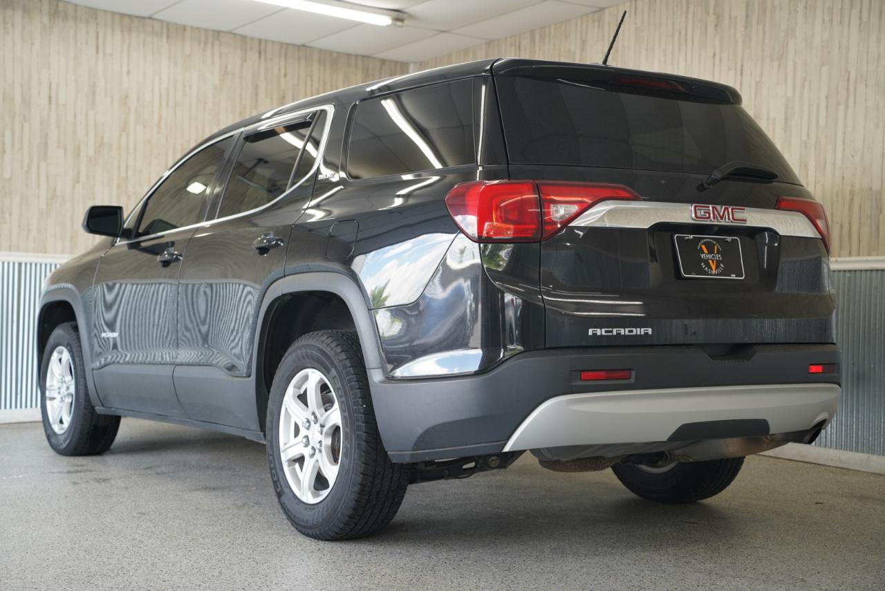 GMC Acadia FWD 4dr SLE w/SLE-1 2017