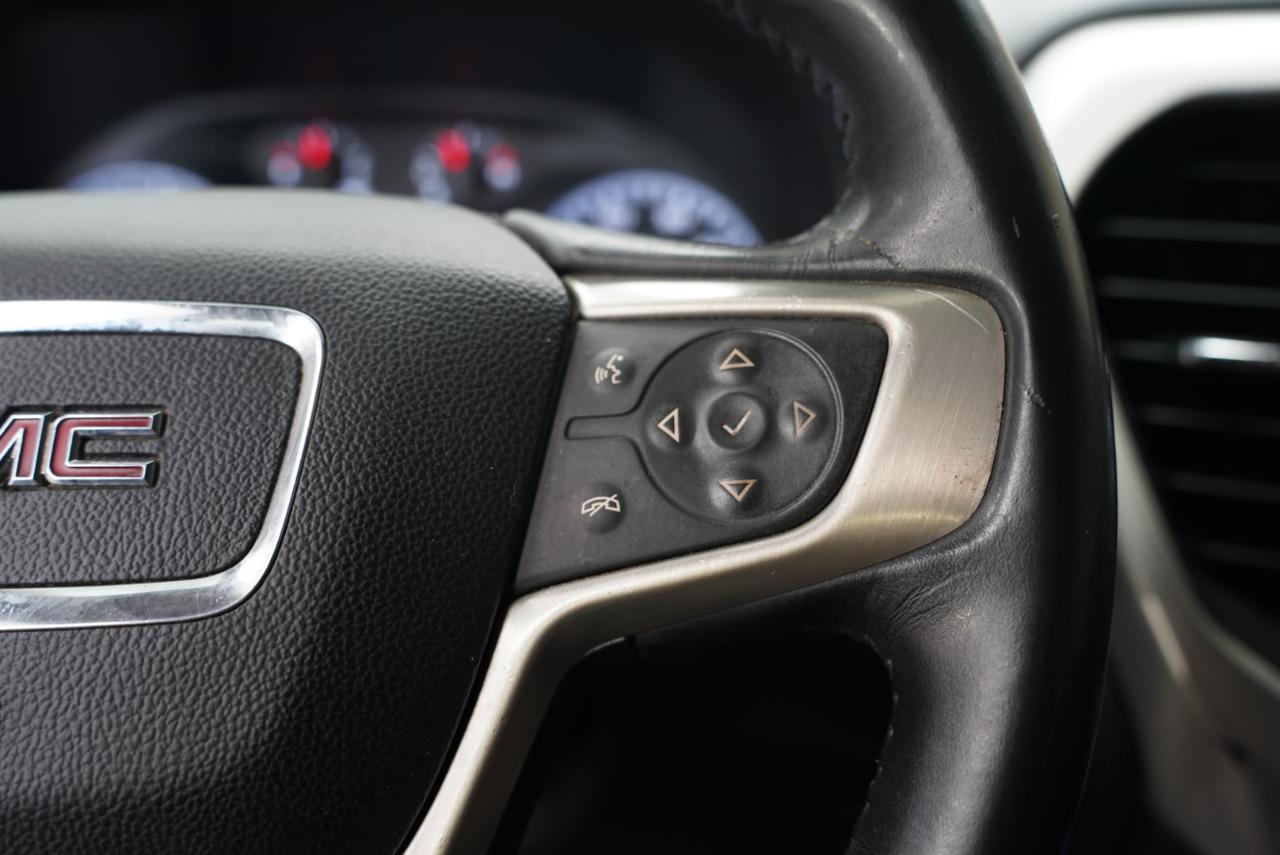 GMC Acadia FWD 4dr SLE w/SLE-1 2017