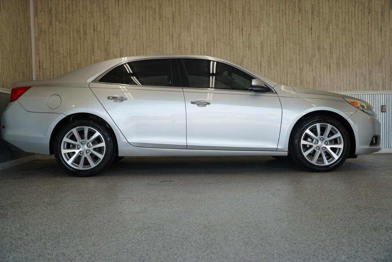 Chevrolet Malibu 4dr Sdn LTZ w/1LZ 2015