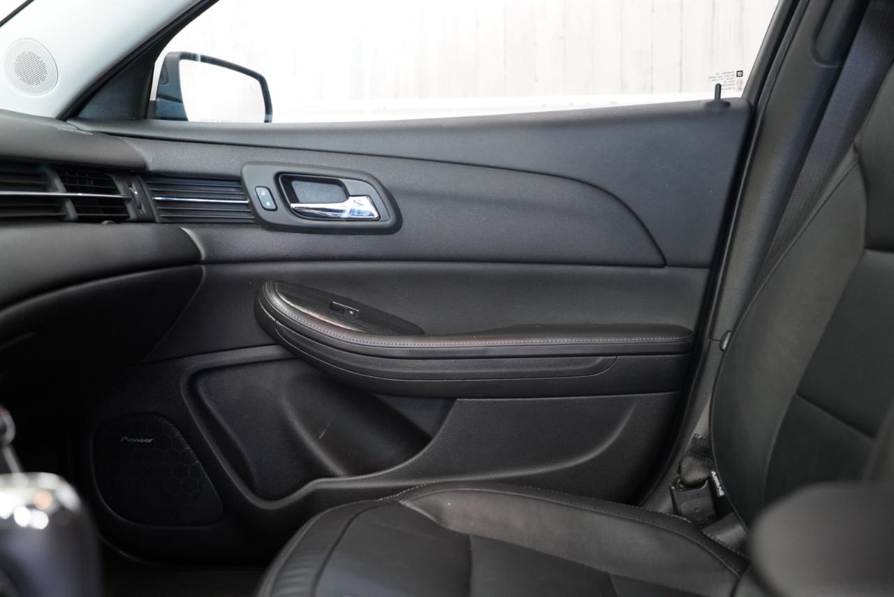 Chevrolet Malibu 4dr Sdn LTZ w/1LZ 2015