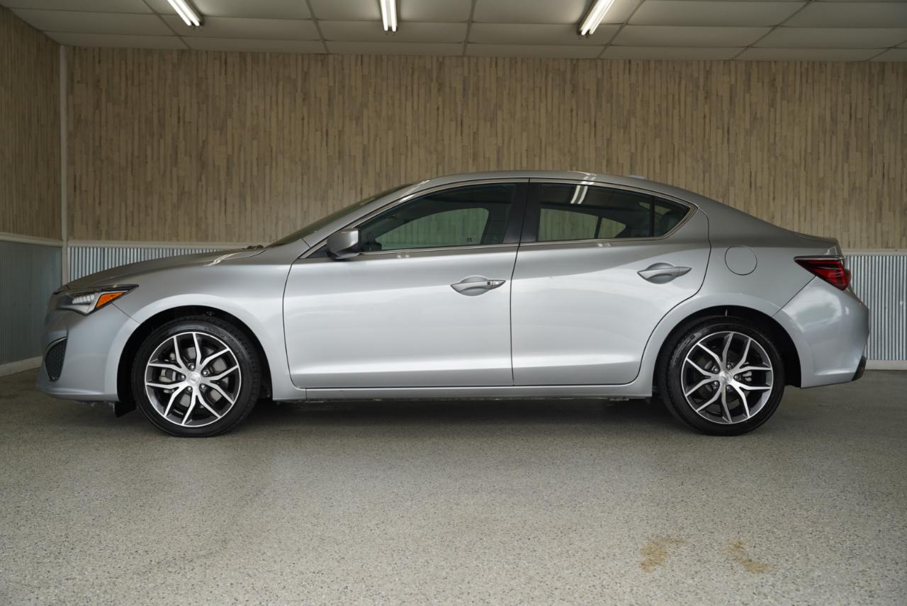 Acura ILX Sedan w/Premium Pkg 2020