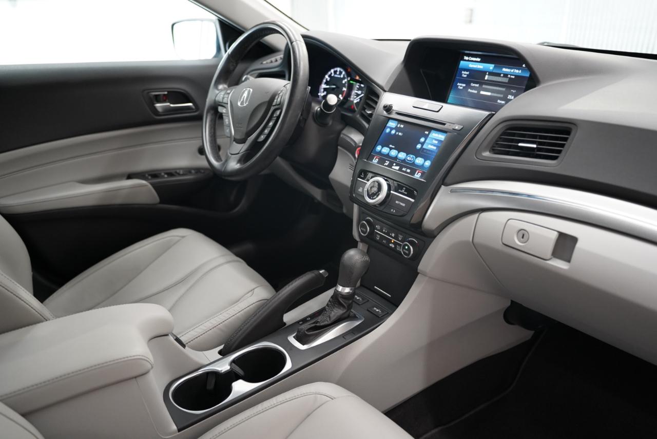 Acura ILX Sedan w/Premium Pkg 2020