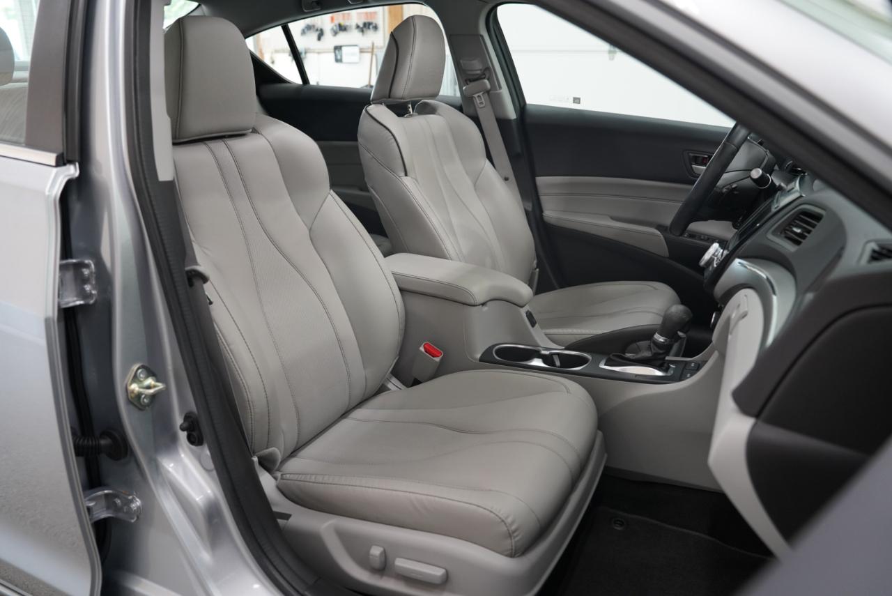 Acura ILX Sedan w/Premium Pkg 2020