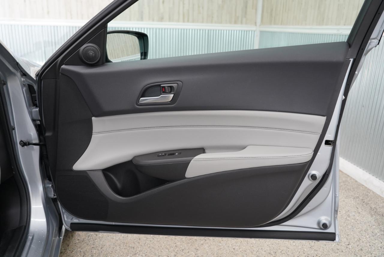 Acura ILX Sedan w/Premium Pkg 2020