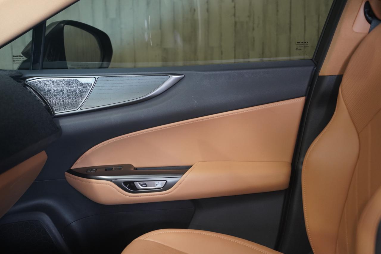 Lexus NX NX 350h Luxury AWD 2024
