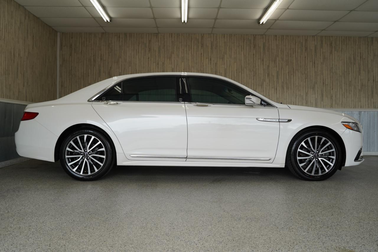 Lincoln Continental Select FWD 2018