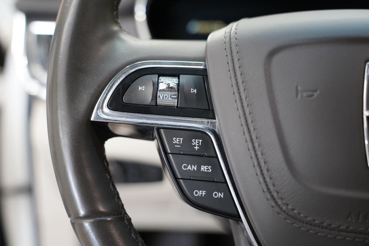 Lincoln Continental Select FWD 2018