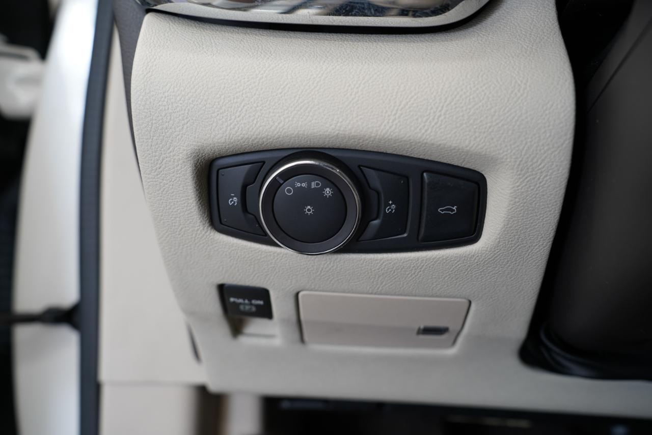 Lincoln Continental Select FWD 2018
