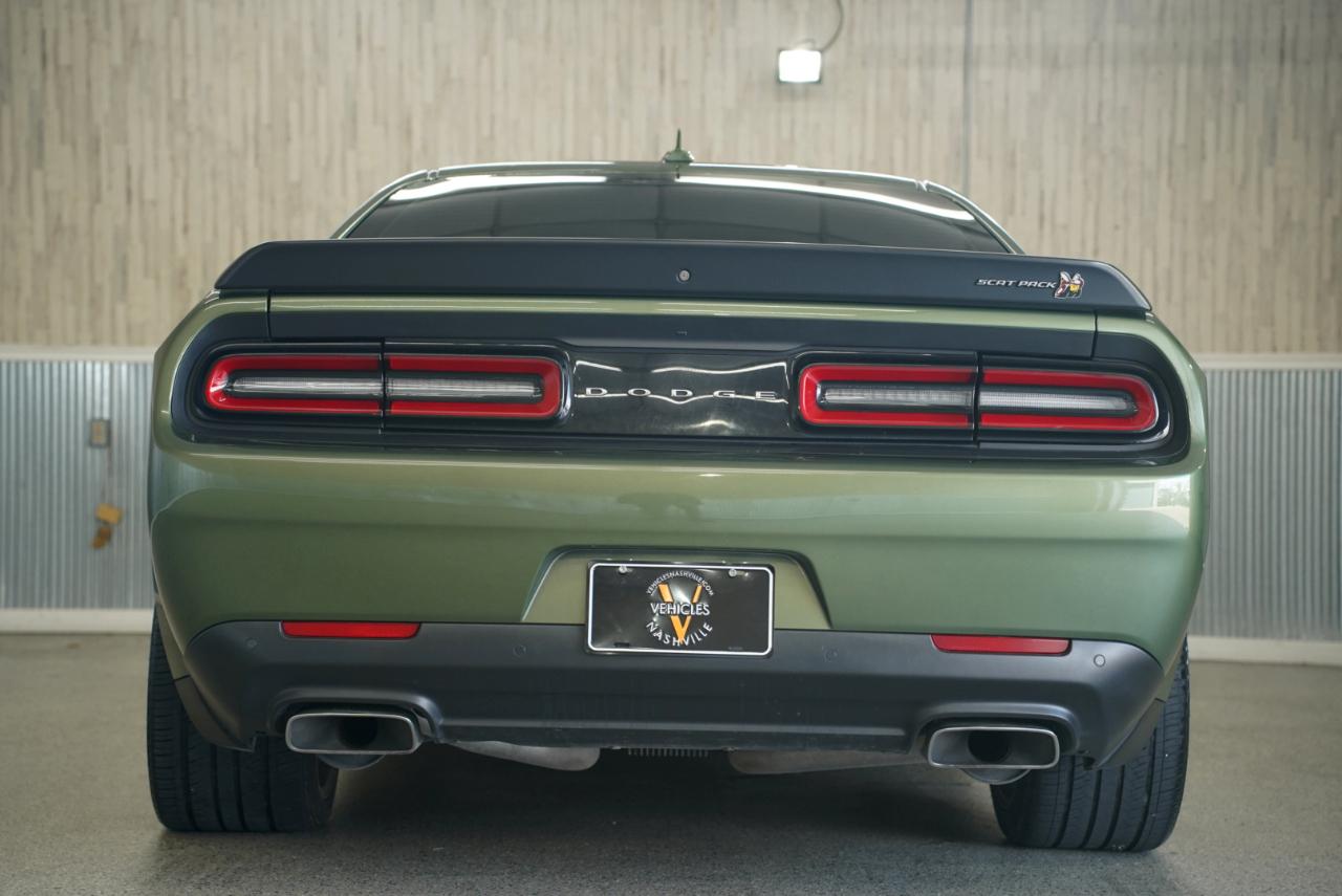 Dodge Challenger R/T Scat Pack Widebody RWD 2021