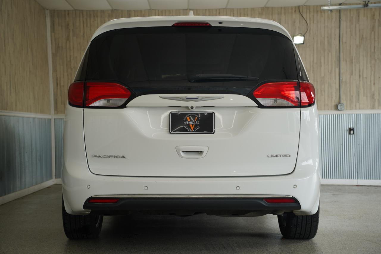 Chrysler Pacifica Limited FWD 2017