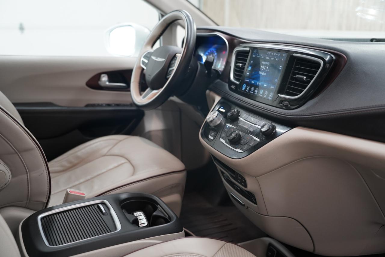 Chrysler Pacifica Limited FWD 2017