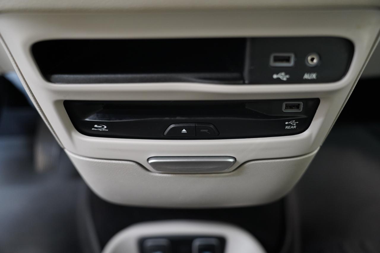 Chrysler Pacifica Limited FWD 2017
