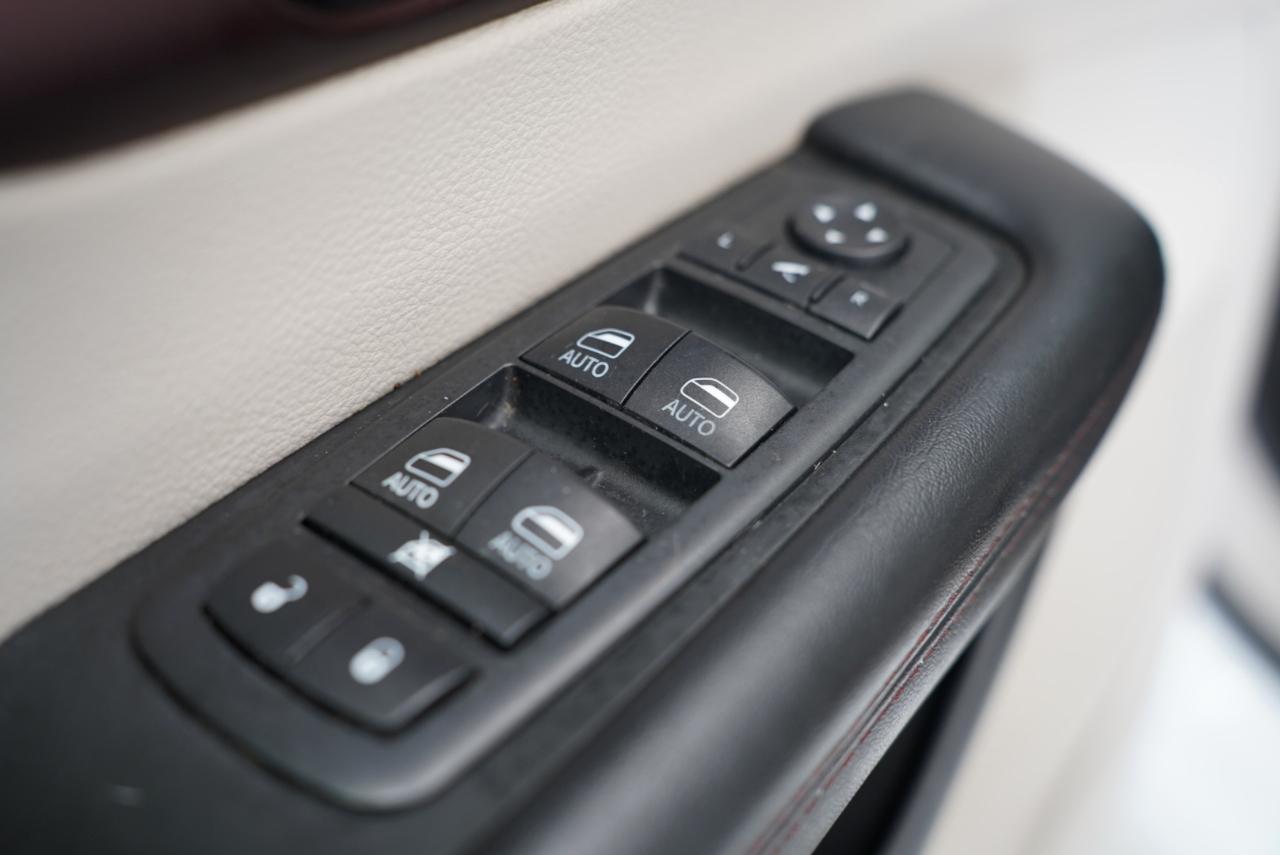 Chrysler Pacifica Limited FWD 2017