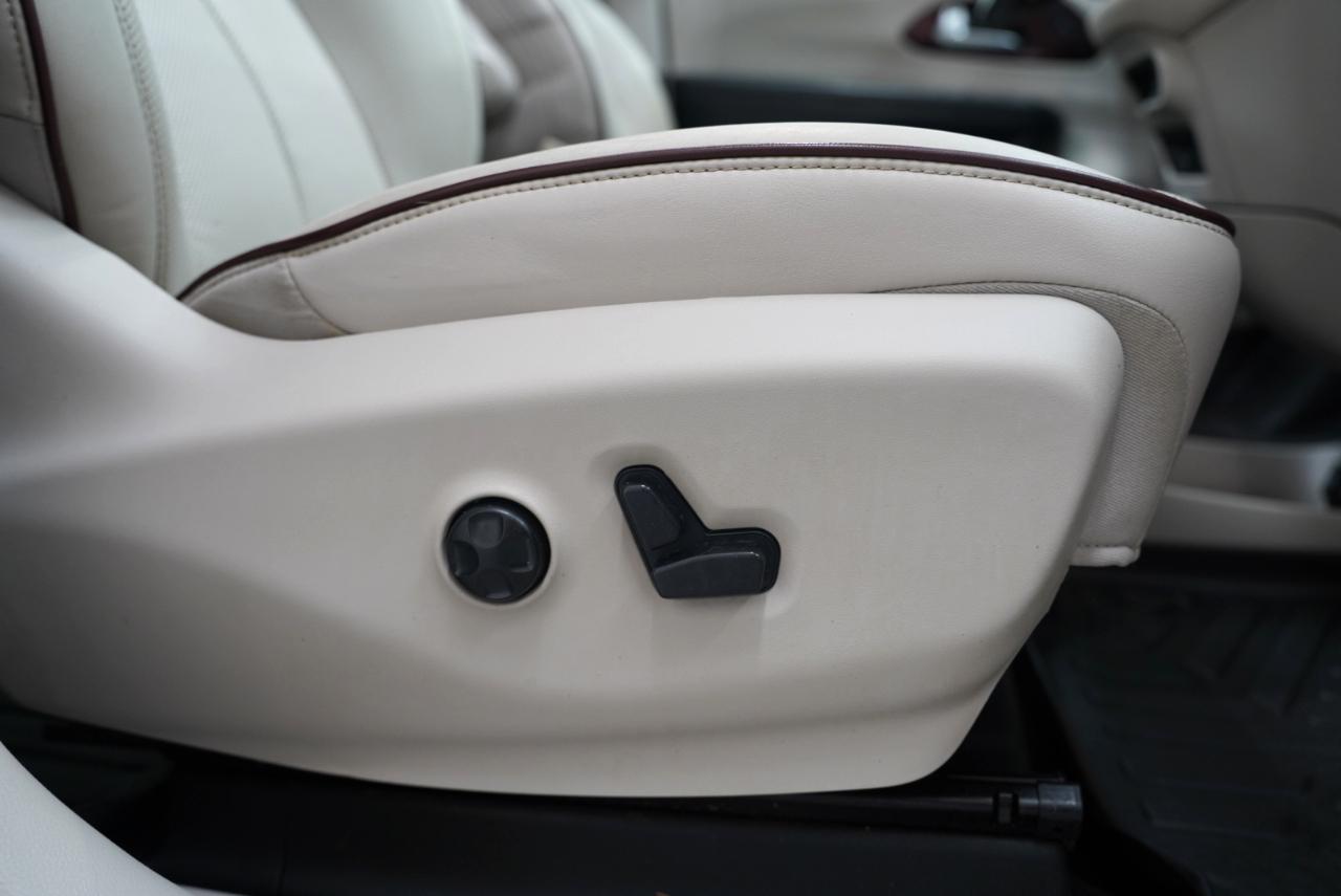 Chrysler Pacifica Limited FWD 2017