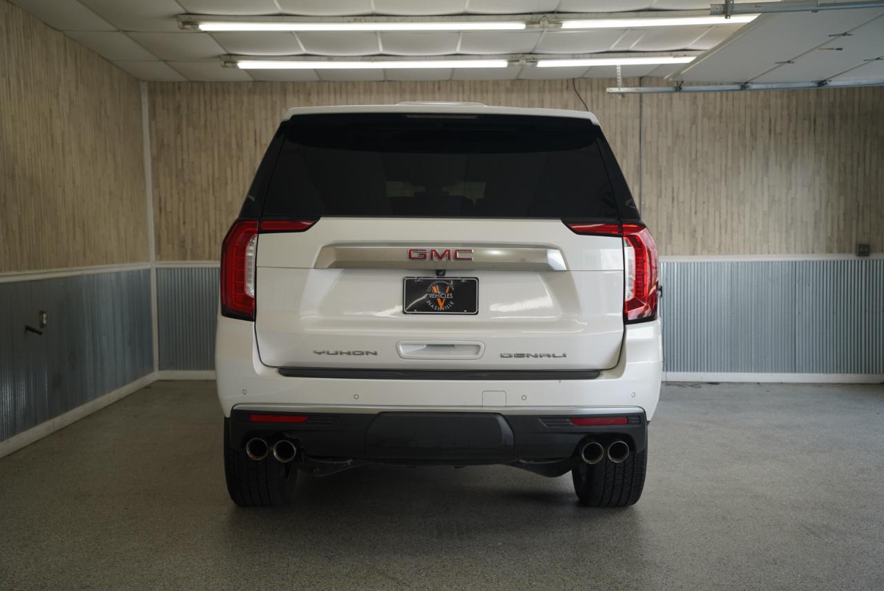 GMC Yukon 4WD 4dr Denali 2022