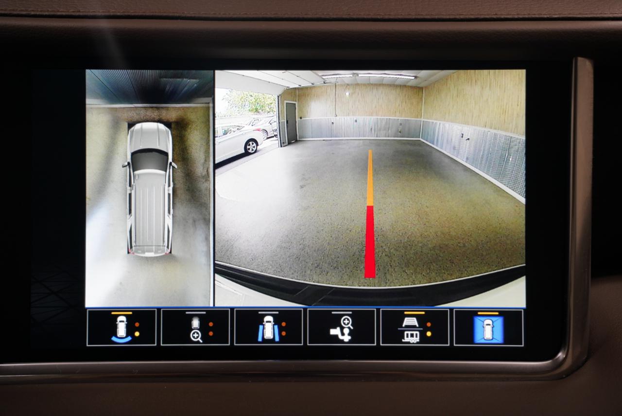 GMC Yukon 4WD 4dr Denali 2022