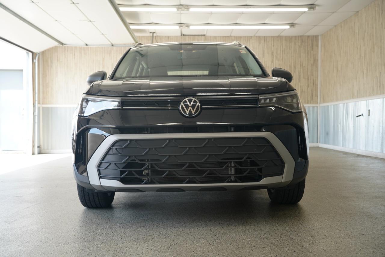 Volkswagen Taos S FWD 2025
