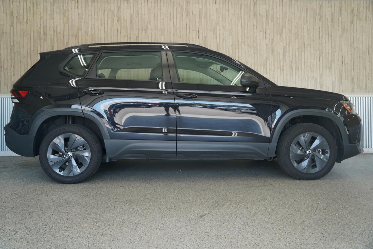 Volkswagen Taos S FWD 2025