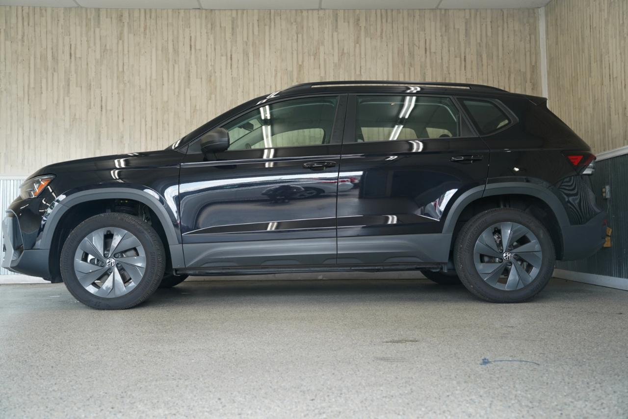 Volkswagen Taos S FWD 2025