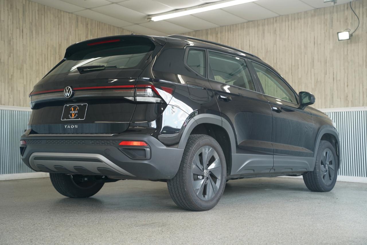 Volkswagen Taos S FWD 2025
