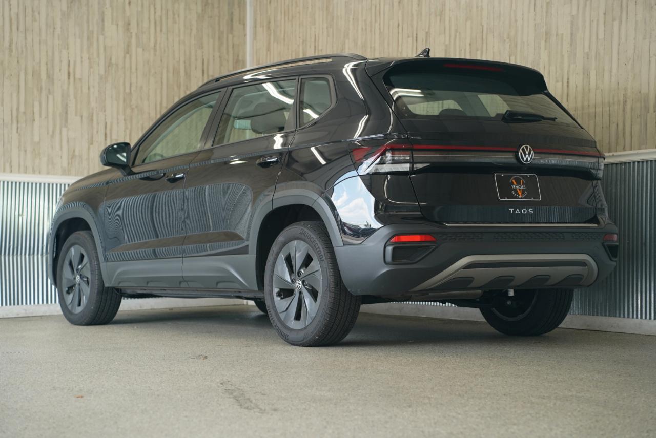 Volkswagen Taos S FWD 2025