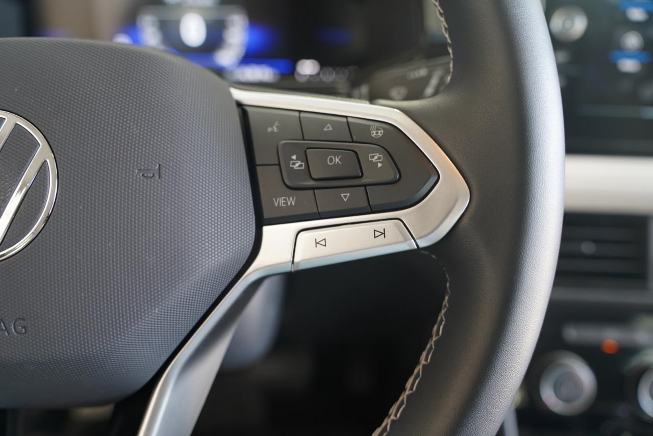 Volkswagen Taos S FWD 2025
