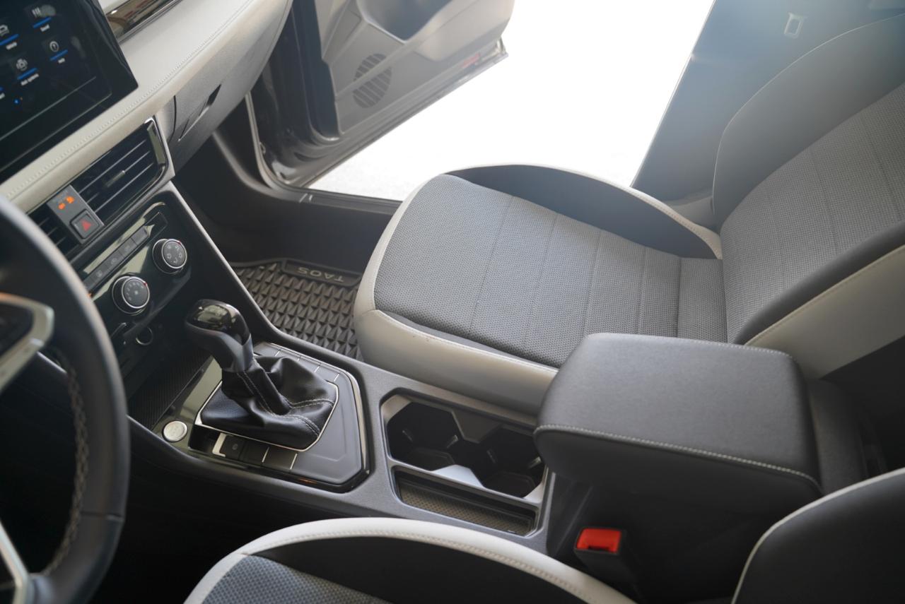 Volkswagen Taos S FWD 2025