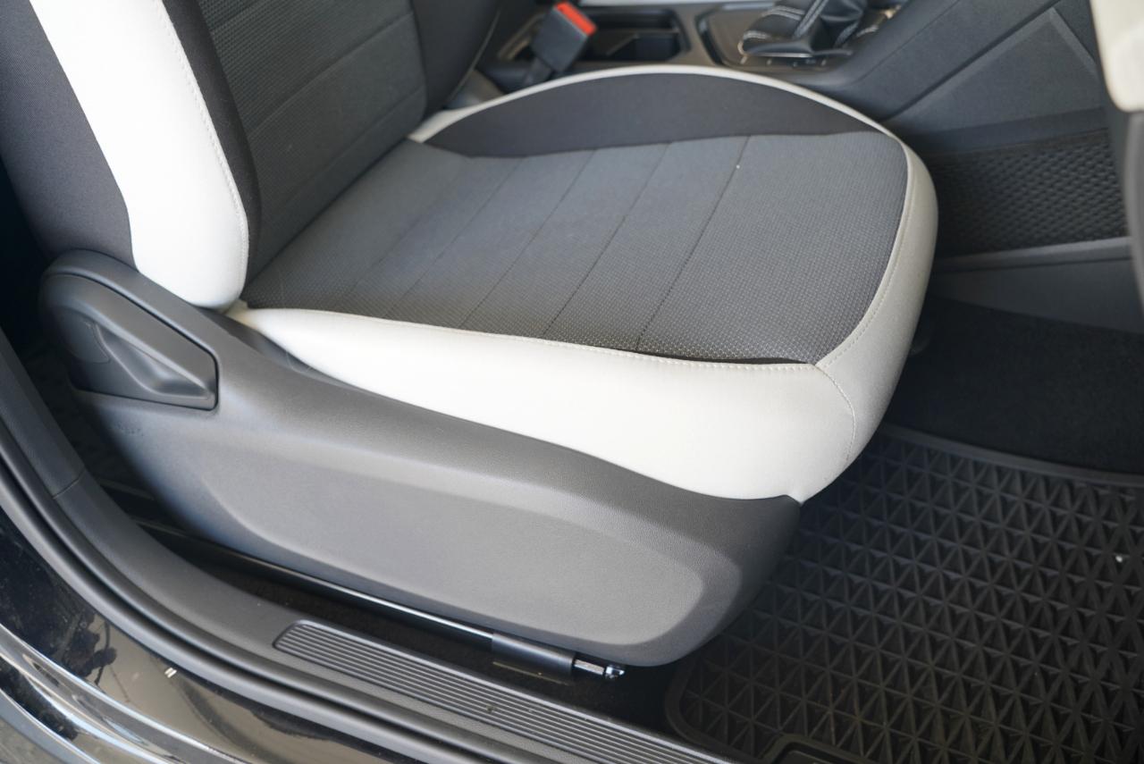 Volkswagen Taos S FWD 2025