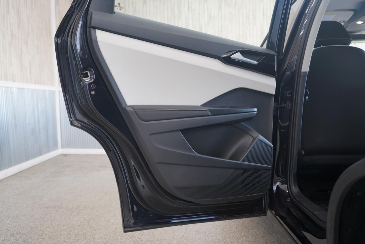 Volkswagen Taos S FWD 2025