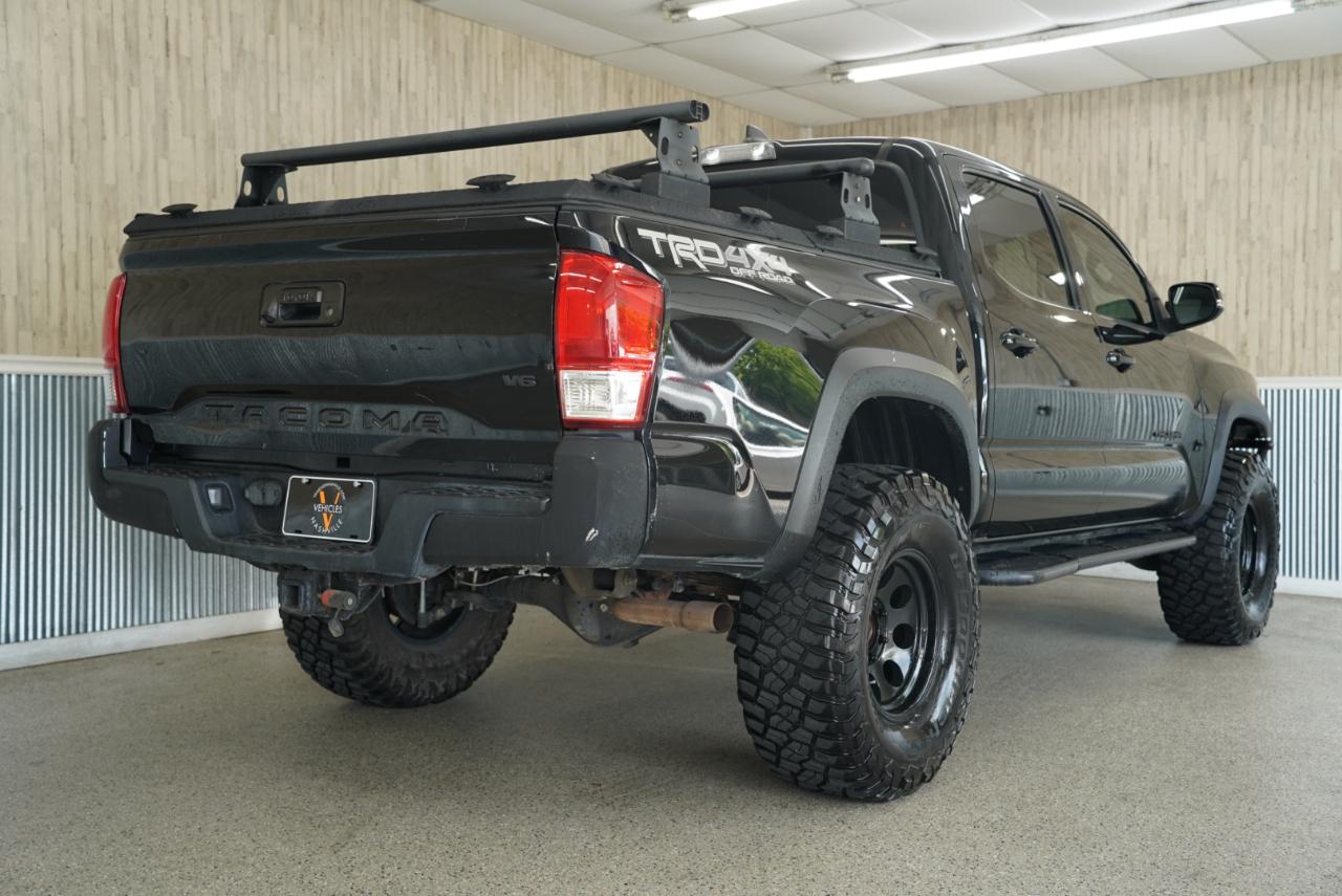 Toyota Tacoma  2018