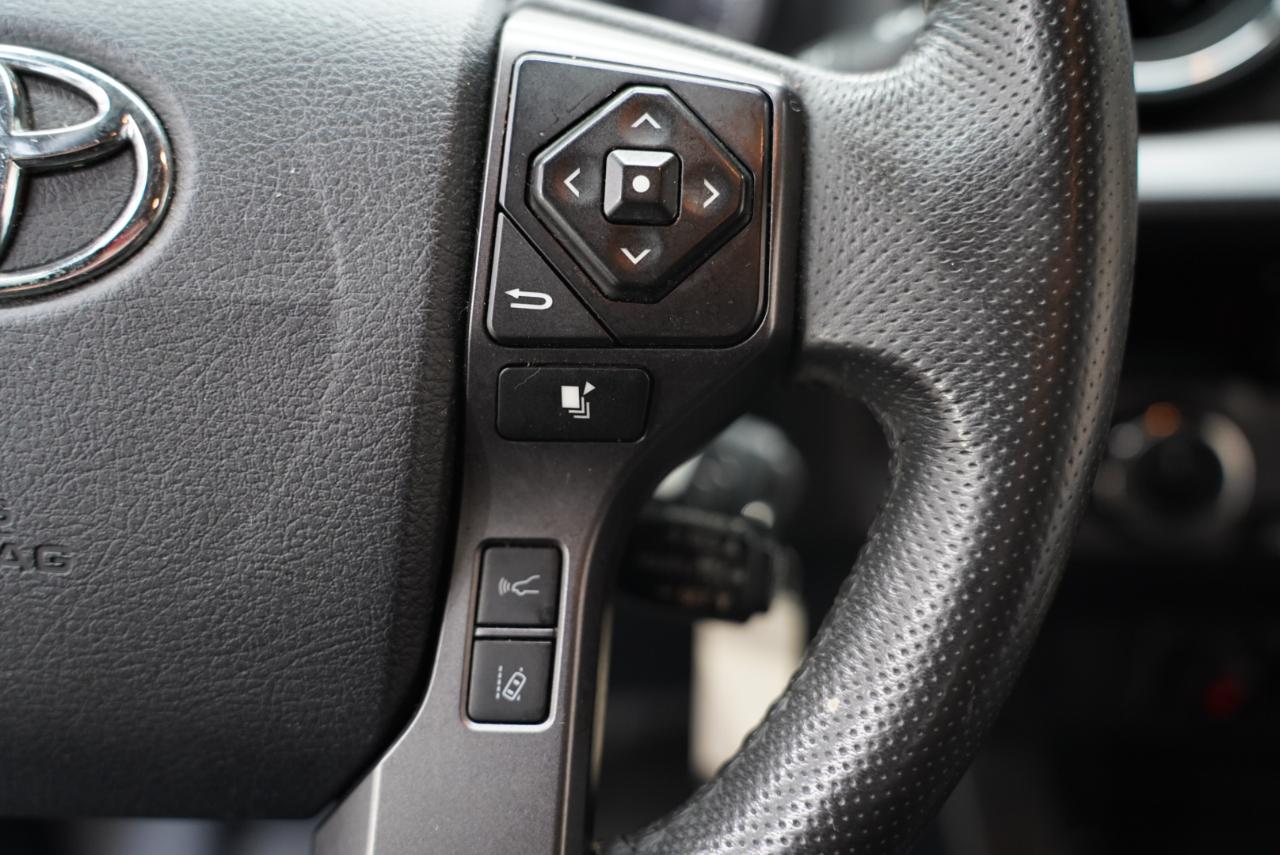 Toyota Tacoma  2018