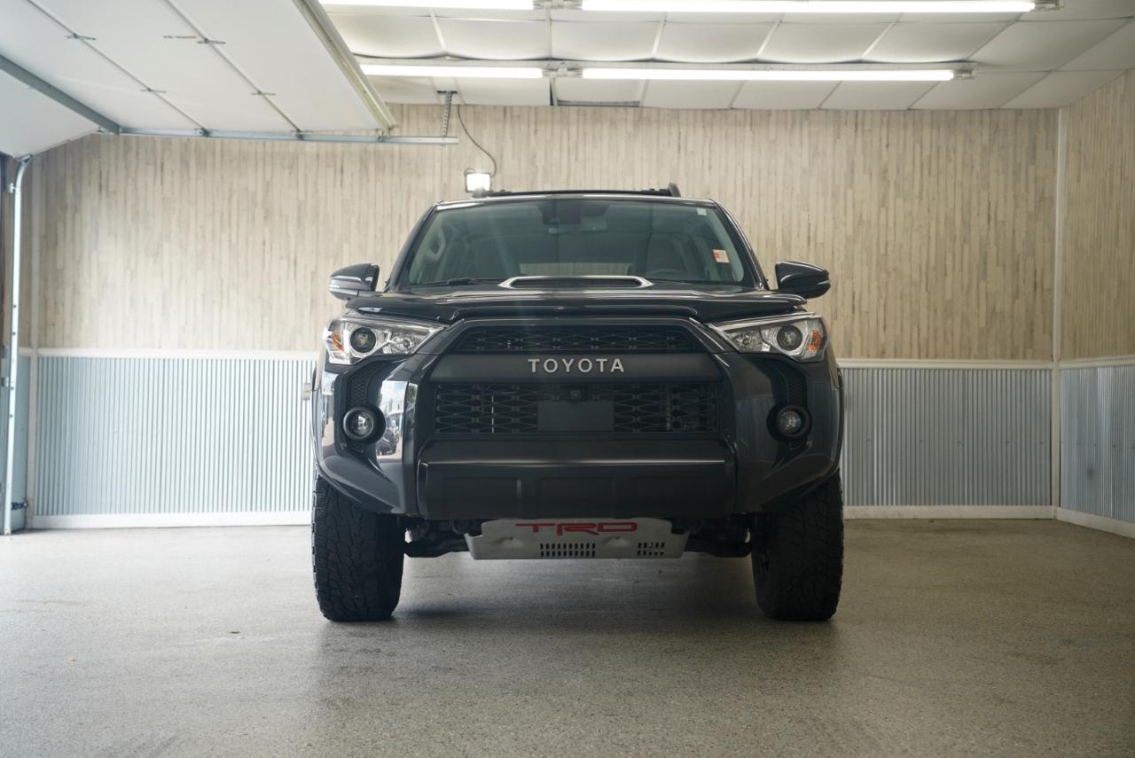Toyota 4Runner TRD PRO 4WD 2024