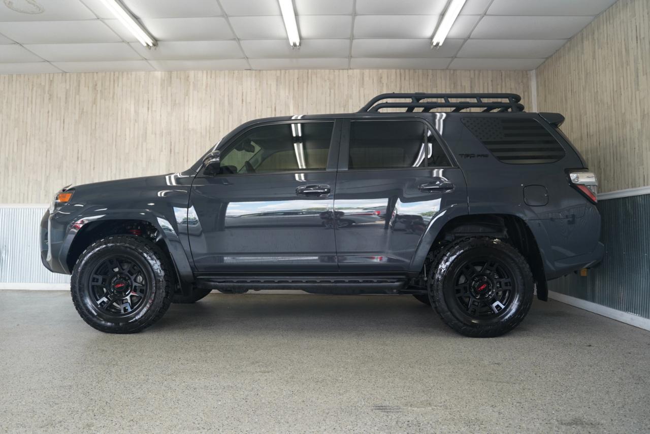 Toyota 4Runner TRD PRO 4WD 2024