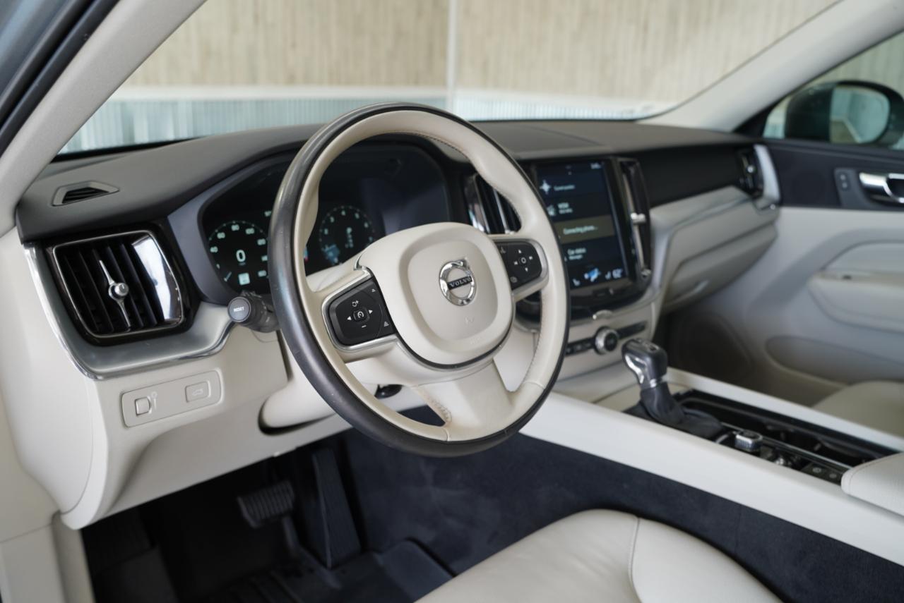 Volvo XC60 T6 AWD Momentum 2018