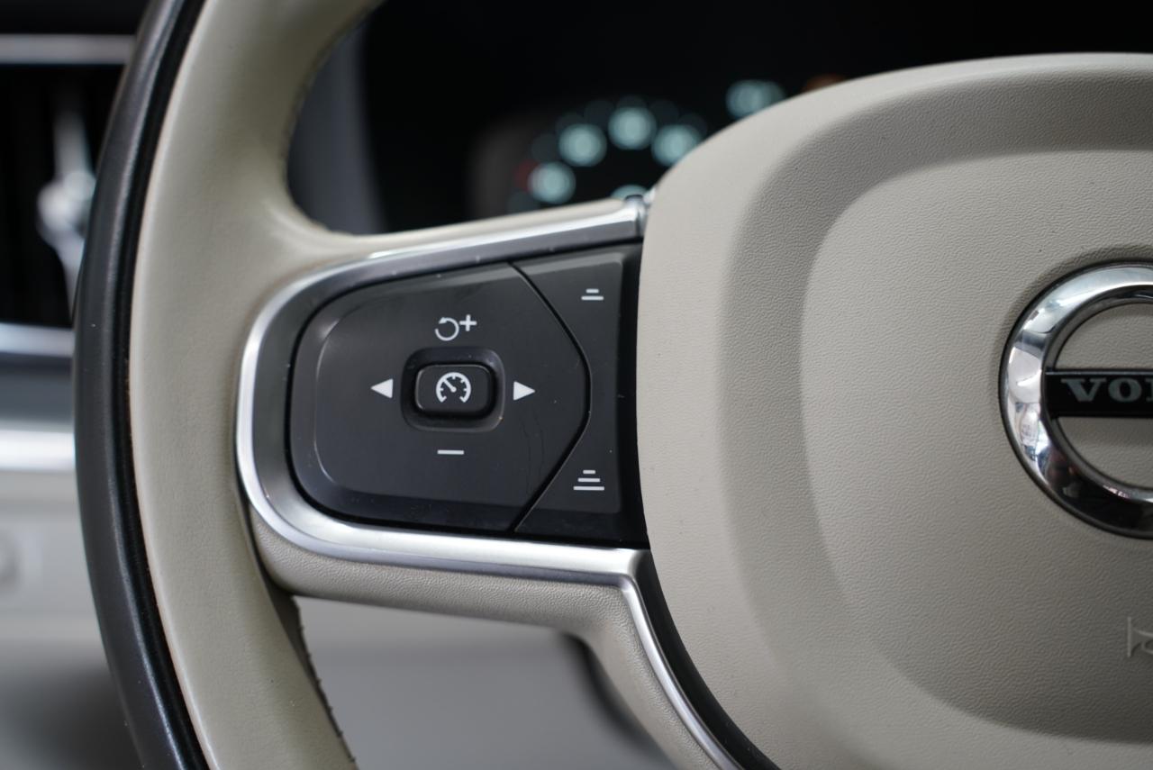 Volvo XC60 T6 AWD Momentum 2018