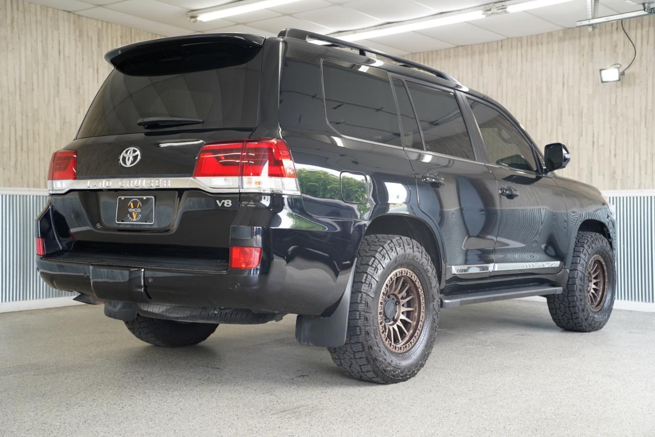 Toyota Land Cruiser 4WD (Natl) 2017