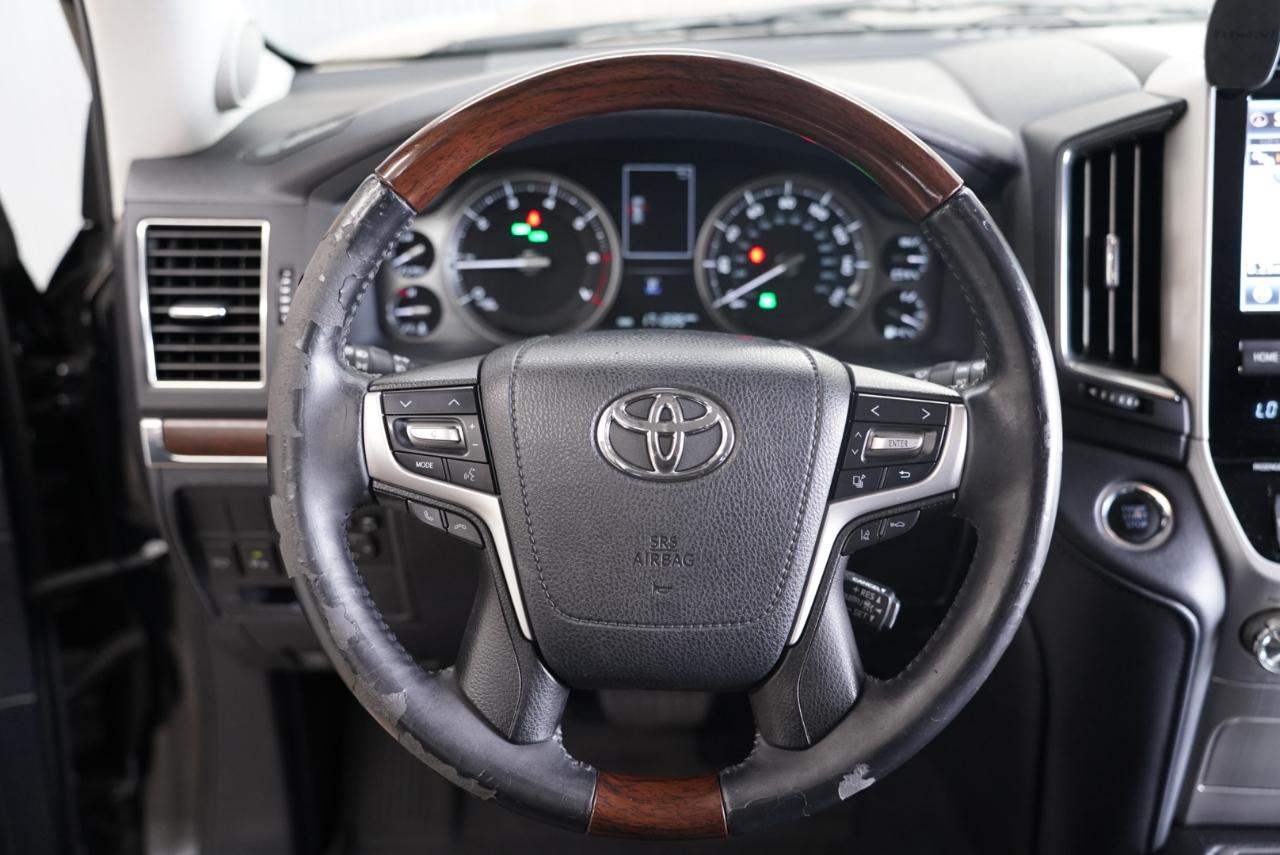 Toyota Land Cruiser 4WD (Natl) 2017