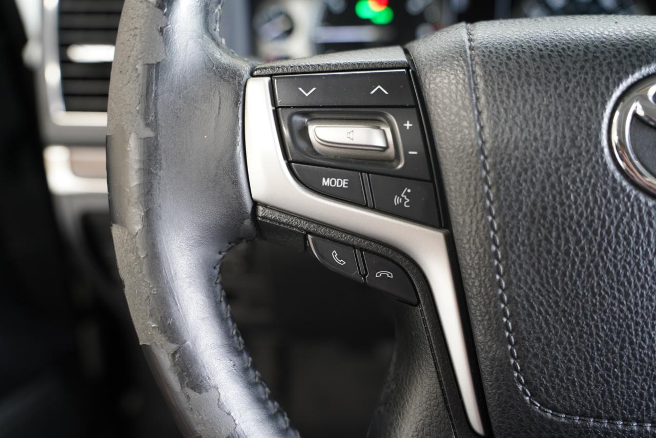 Toyota Land Cruiser 4WD (Natl) 2017