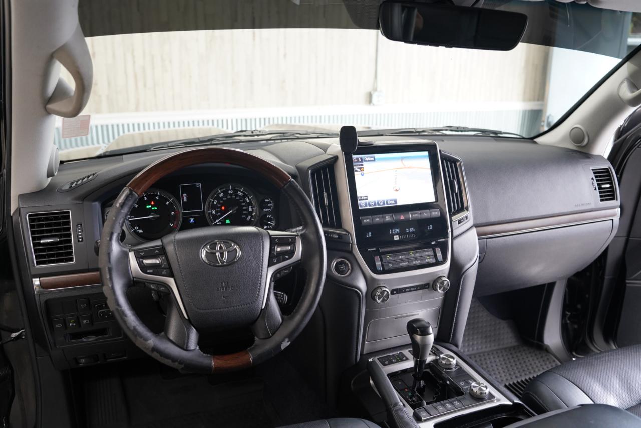 Toyota Land Cruiser 4WD (Natl) 2017