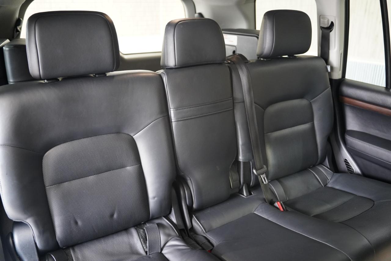 Toyota Land Cruiser 4WD (Natl) 2017