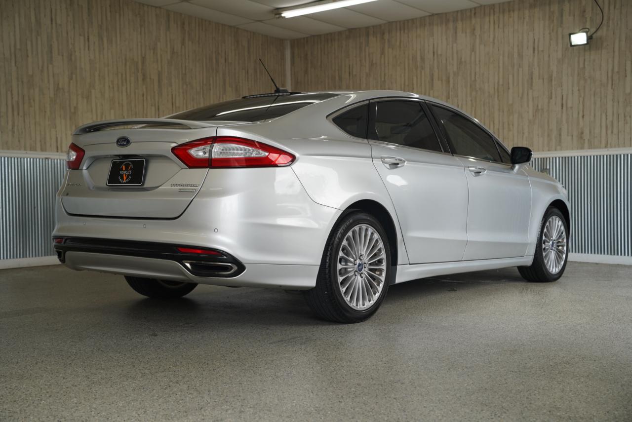 Ford Fusion 4dr Sdn Titanium FWD 2016