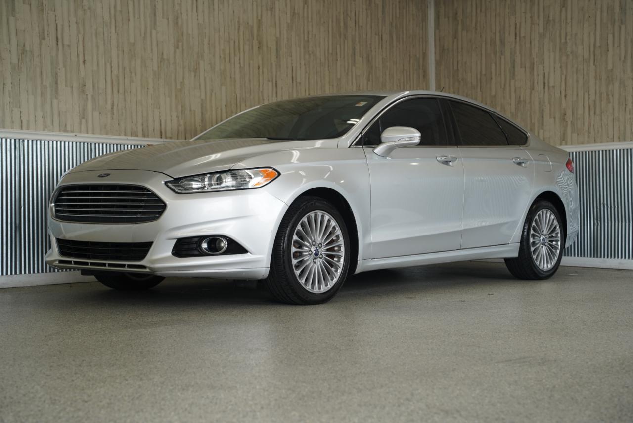 Ford Fusion 4dr Sdn Titanium FWD 2016